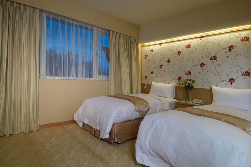 Hotel Color Banciao Экстерьер фото